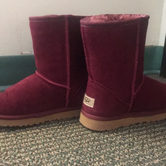 wine color uggs